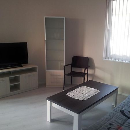 Apartment Zlatina Pomorie Habitación foto