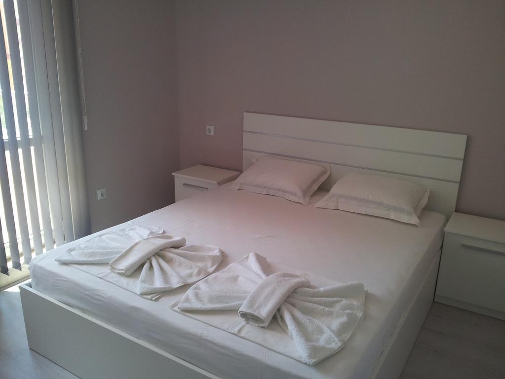 Apartment Zlatina Pomorie Habitación foto